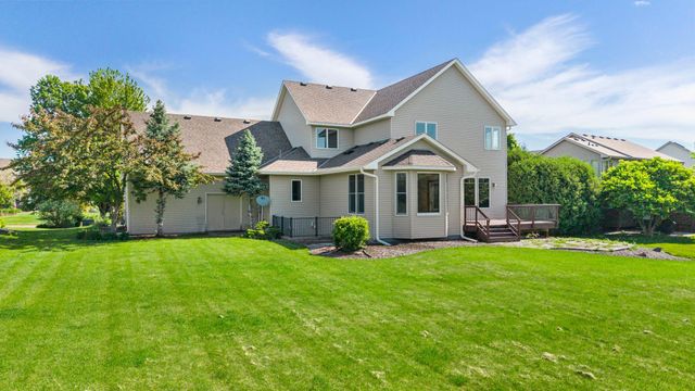 1634 Isabella Parkway, Chaska, MN 55318