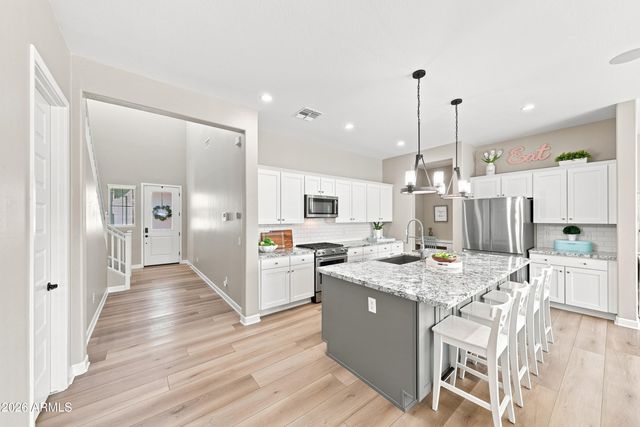 19775 W EXETER Boulevard, Litchfield Park, AZ 85340