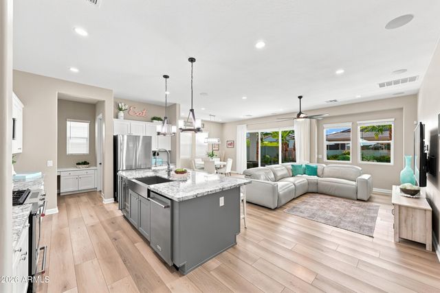 19775 W EXETER Boulevard, Litchfield Park, AZ 85340