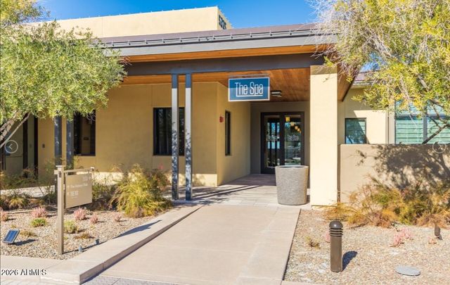19775 W EXETER Boulevard, Litchfield Park, AZ 85340