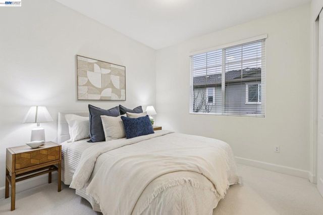 3933 Portola Cmn 1, Livermore, CA 94551