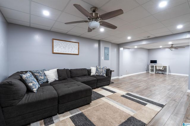 124 MAPLE TRACE, Hoover, AL 35244