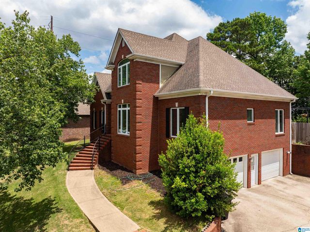 124 MAPLE TRACE, Hoover, AL 35244