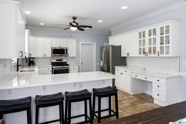 124 MAPLE TRACE, Hoover, AL 35244