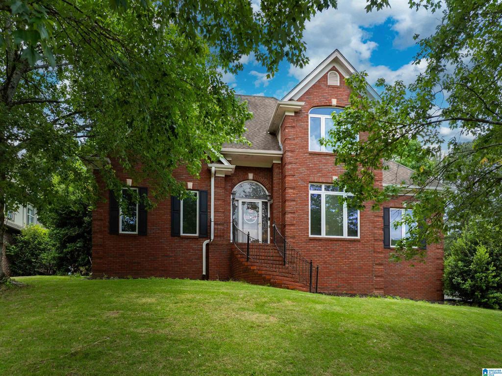 124 MAPLE TRACE, Hoover, AL 35244