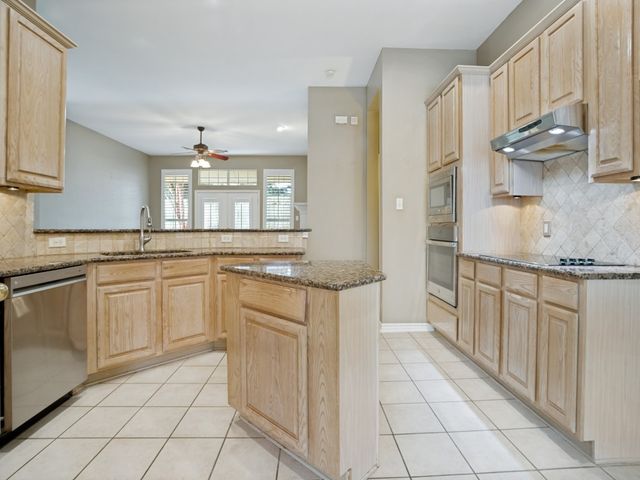 221 S Village Drive, Mckinney, TX 75072