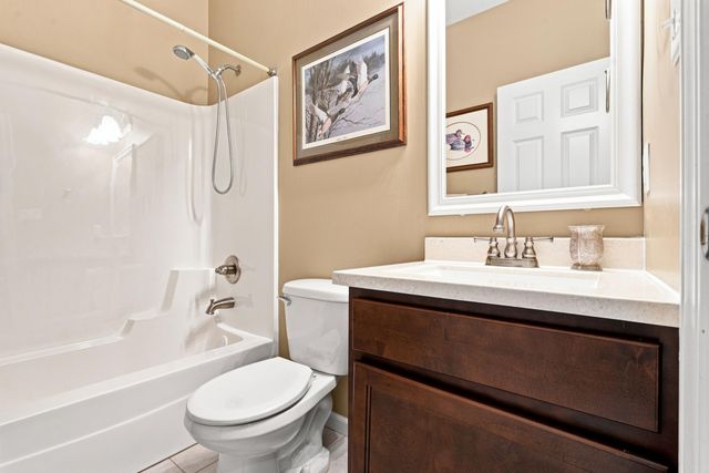 1926 Boardwalk Circle E, Portage, IN 46368