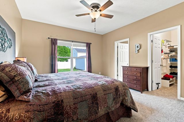 1926 Boardwalk Circle E, Portage, IN 46368