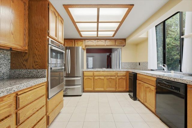 5447 Ventana Pl, Citrus Heights, CA 95610