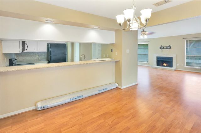 8100 Cambridge Street 158, Houston, TX 77054