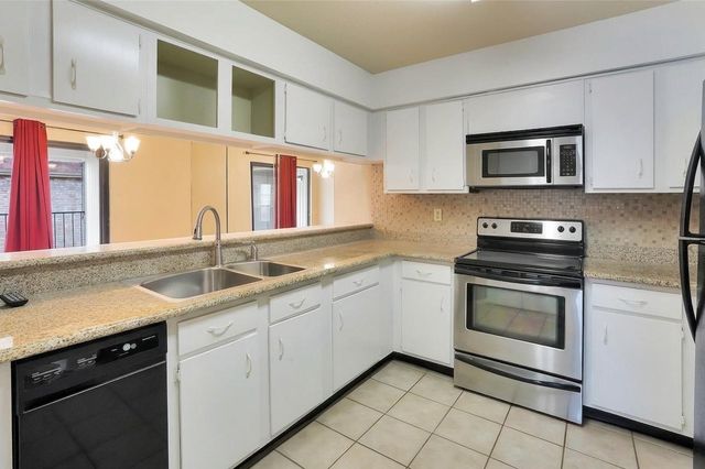 8100 Cambridge Street 158, Houston, TX 77054