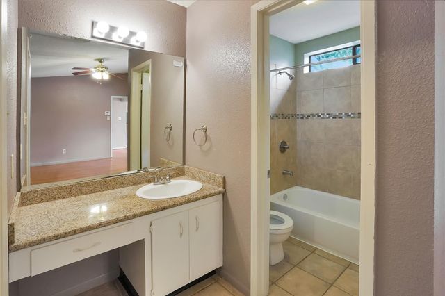 8100 Cambridge Street 158, Houston, TX 77054