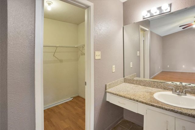 8100 Cambridge Street 158, Houston, TX 77054
