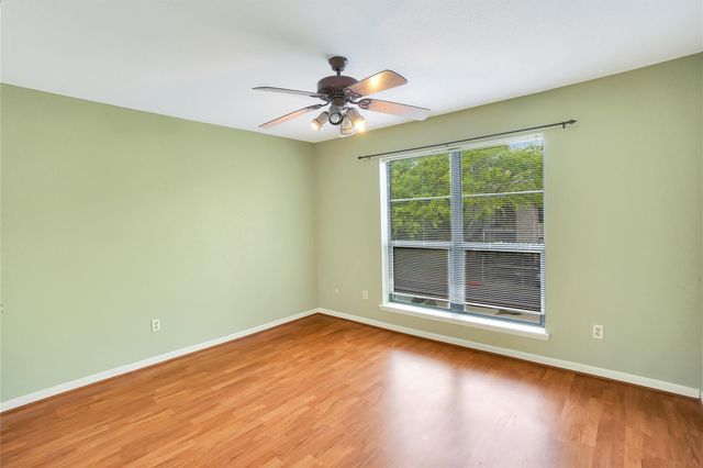 8100 Cambridge Street 158, Houston, TX 77054
