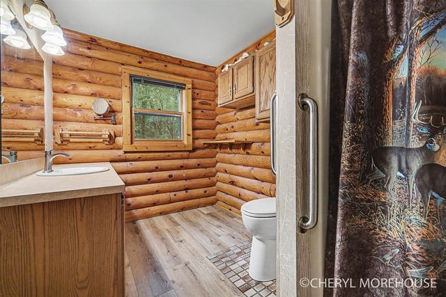 1951 N Norris Road, Middleville, MI 49333