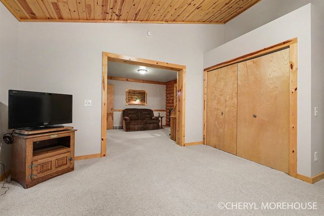 1951 N Norris Road, Middleville, MI 49333