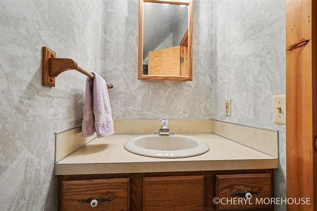 1951 N Norris Road, Middleville, MI 49333
