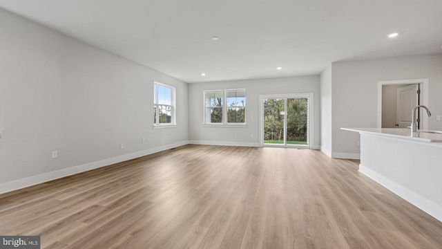 208 TETON CT, Monroeville, NJ 08343