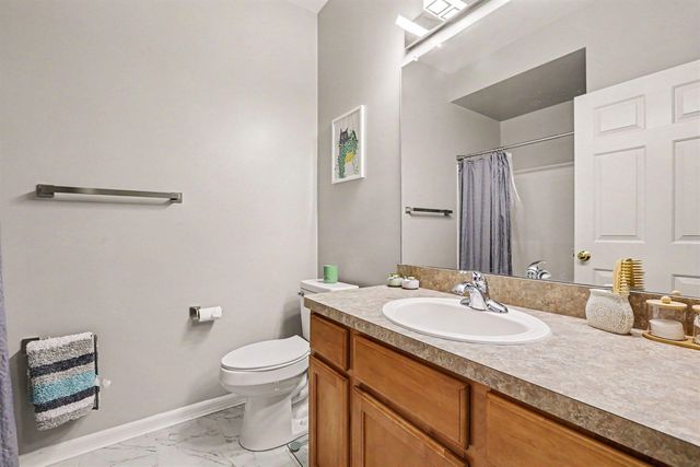 8181 Autumn Woods Trail, Ypsilanti, MI 48198