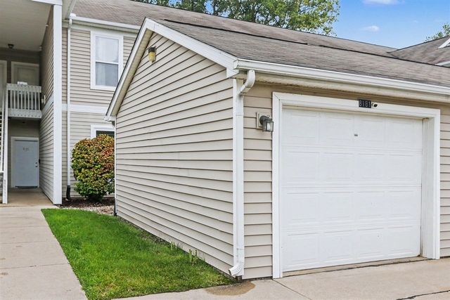 8181 Autumn Woods Trail, Ypsilanti, MI 48198