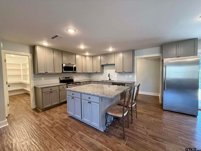 6258 Highway 37, Mineola, TX 75773