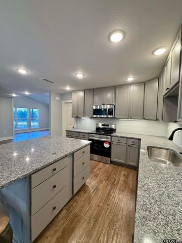 6258 Highway 37, Mineola, TX 75773