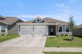 9936 Voyager Lane, Fort Worth, TX 76131