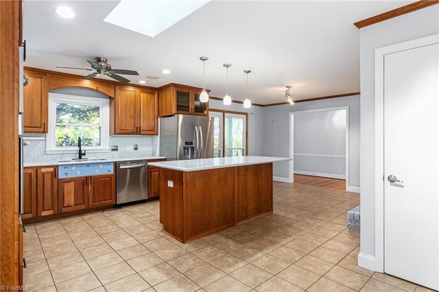 1222 Jefferson Road, Greensboro, NC 27410