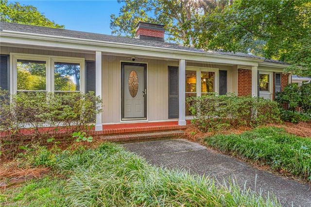 1222 Jefferson Road, Greensboro, NC 27410