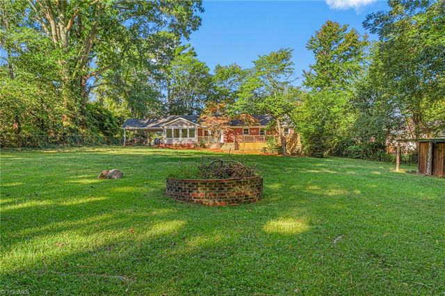 1222 Jefferson Road, Greensboro, NC 27410