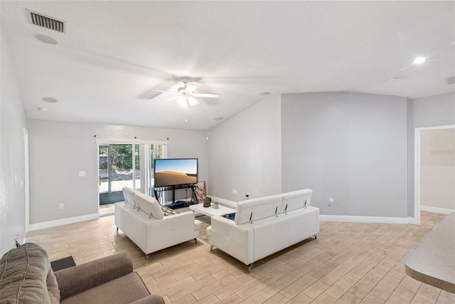 816 BARRISTER DRIVE, Auburndale, FL 33823