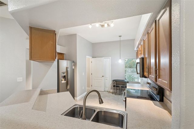 816 BARRISTER DRIVE, Auburndale, FL 33823