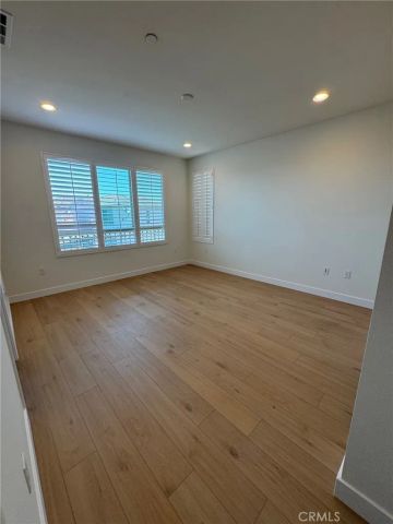 12035 Millennium Park Court, Hawthorne, CA 90250