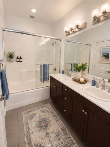 12035 Millennium Park Court, Hawthorne, CA 90250