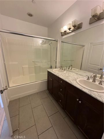 12035 Millennium Park Court, Hawthorne, CA 90250