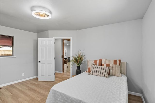 530 N Lowe Street, Hobart, OK 73651