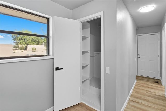 530 N Lowe Street, Hobart, OK 73651