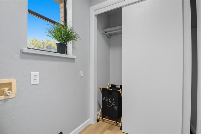 530 N Lowe Street, Hobart, OK 73651