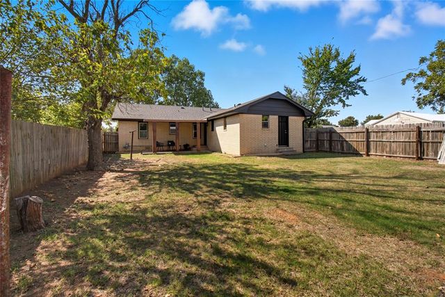 530 N Lowe Street, Hobart, OK 73651