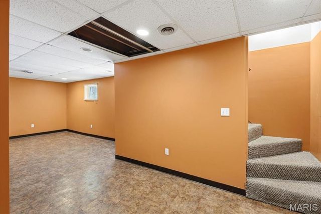 9745 Radio Drive, St Louis, MO 63123