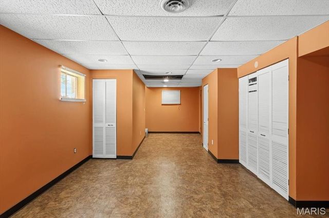 9745 Radio Drive, St Louis, MO 63123