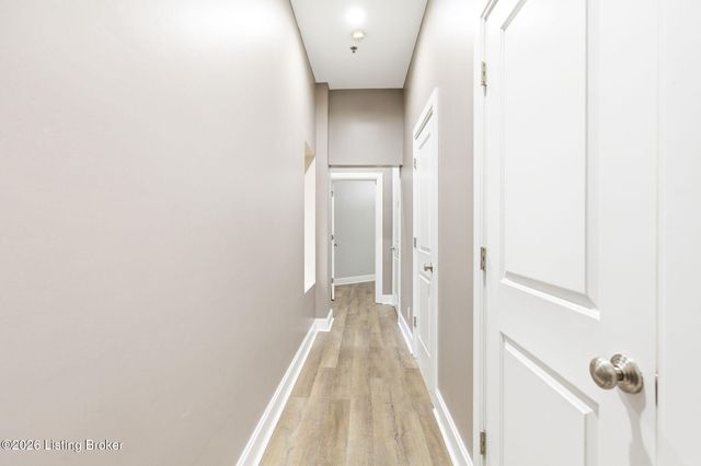 2011 Frankfort Ave 401, Louisville, KY 40206