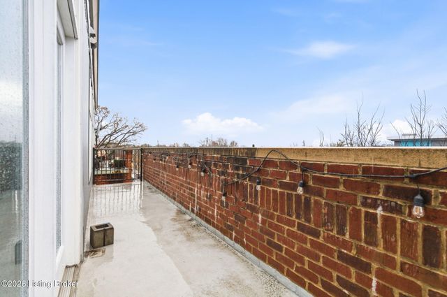 2011 Frankfort Ave 401, Louisville, KY 40206