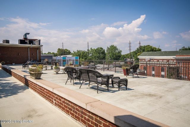 2011 Frankfort Ave 401, Louisville, KY 40206