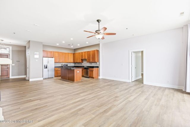 2011 Frankfort Ave 401, Louisville, KY 40206