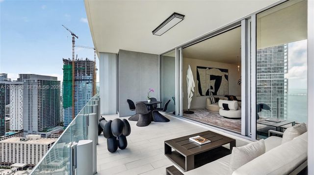 300 Biscayne Blvd Way 3604, Miami, FL 33131
