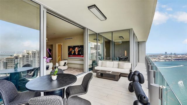 300 Biscayne Blvd Way 3604, Miami, FL 33131