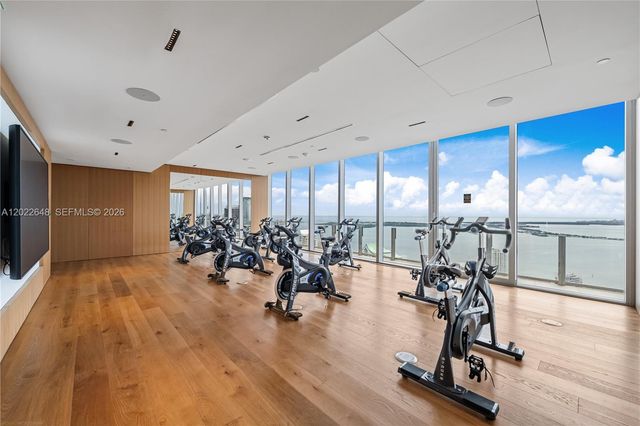 300 Biscayne Blvd Way 3604, Miami, FL 33131