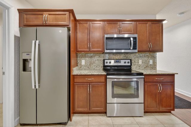 1 Cortez Lane, Port St. Lucie, Port St Lucie, FL 34952