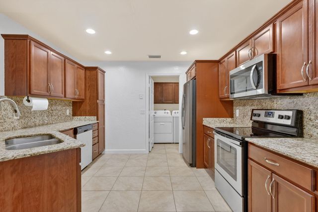 1 Cortez Lane, Port St. Lucie, Port St Lucie, FL 34952